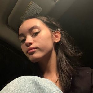 Meet your Posher, Jazmin